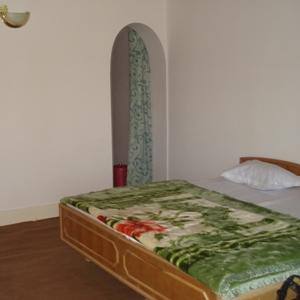 Sangaylay Guest House, Leh 3